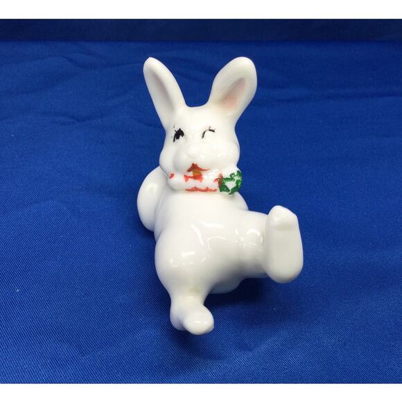 Vintage Porcelain Upside down Bunny Rabbit Figurine - Picture 5 of 9